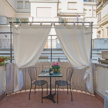 Ferienwohnung Trevi Domus Avignonesi Rom Exterior foto